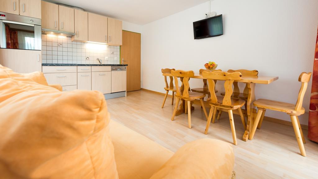 Apartments Atlas 萨斯格伦德 客房 照片